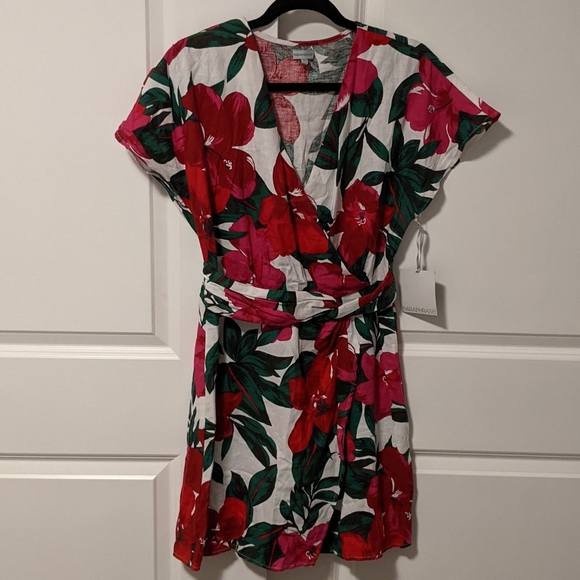 NWT Paraphrase Floral Dress - Picture 2 of 5